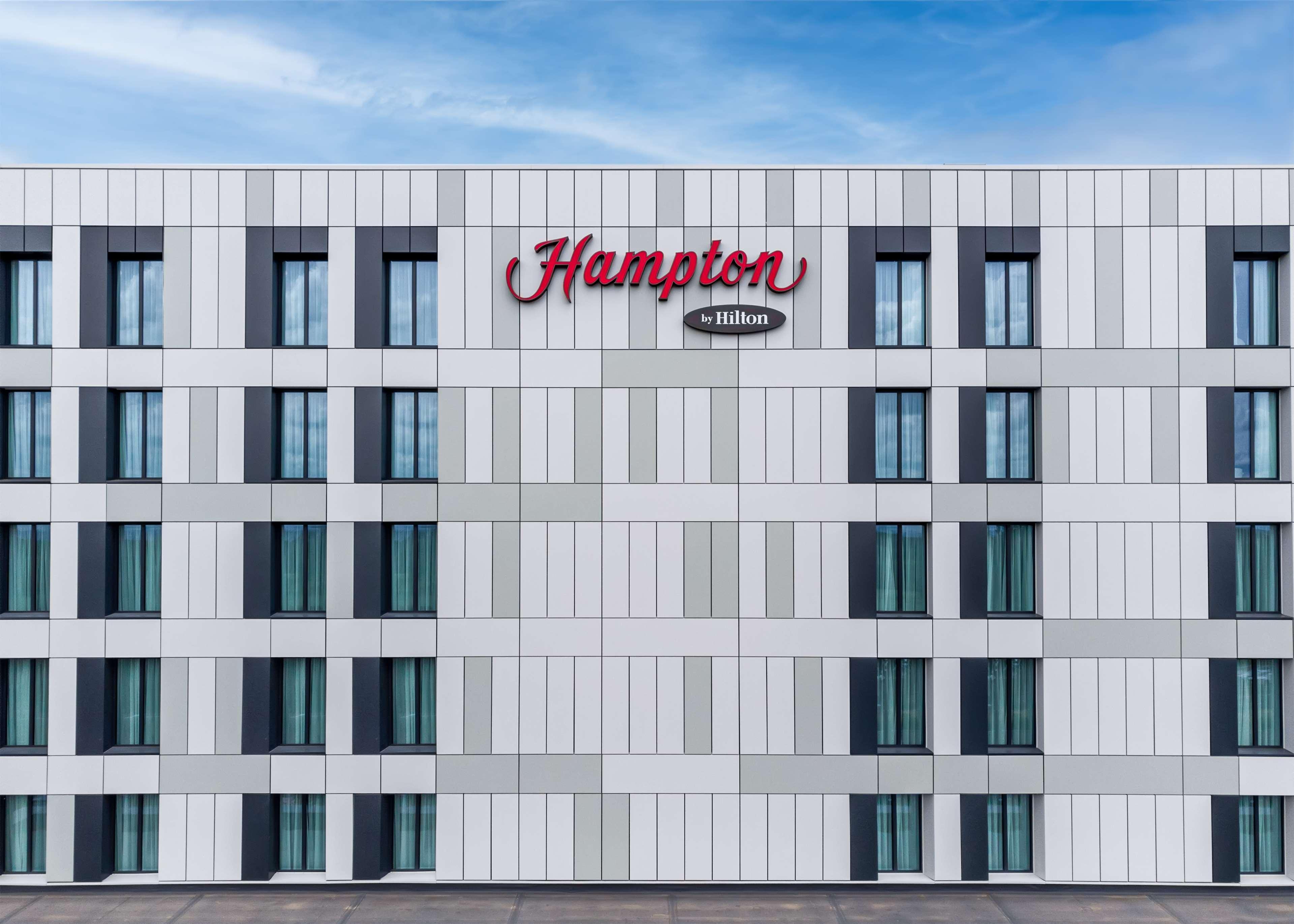 Hampton By Hilton High Wycombe Hotell Eksteriør bilde