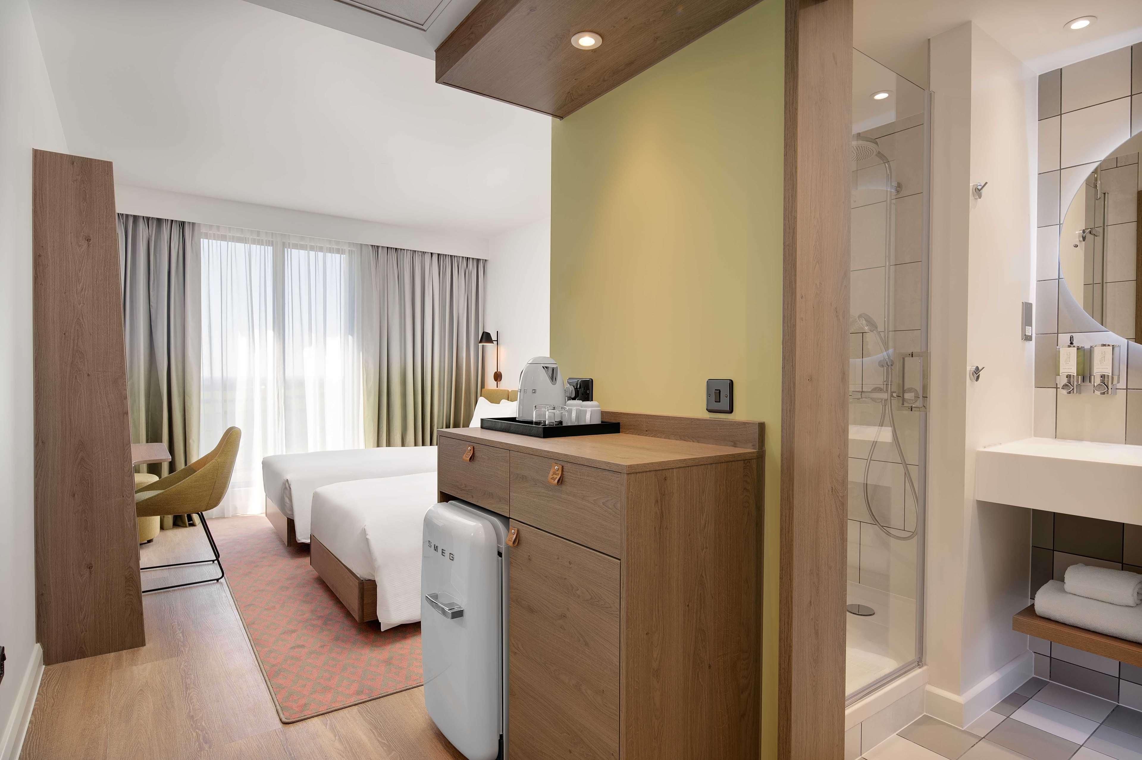 Hampton By Hilton High Wycombe Hotell Eksteriør bilde