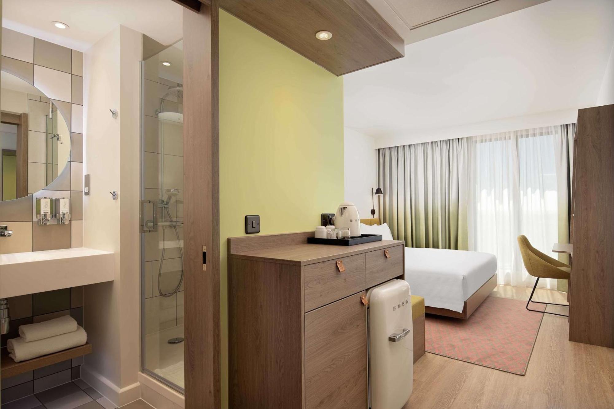 Hampton By Hilton High Wycombe Hotell Eksteriør bilde