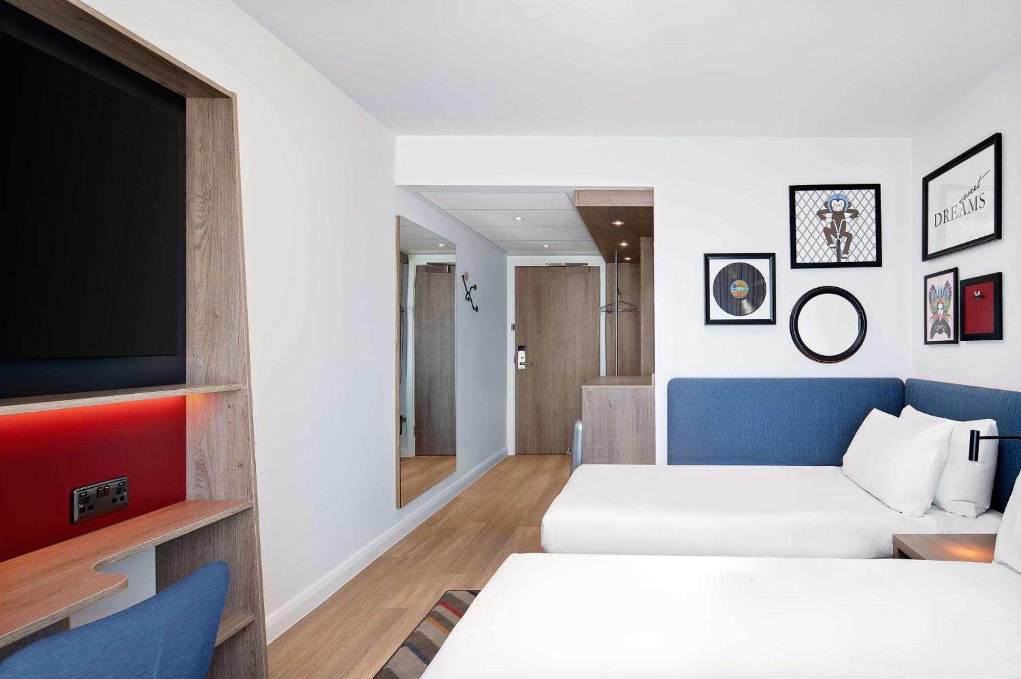 Hampton By Hilton High Wycombe Hotell Eksteriør bilde
