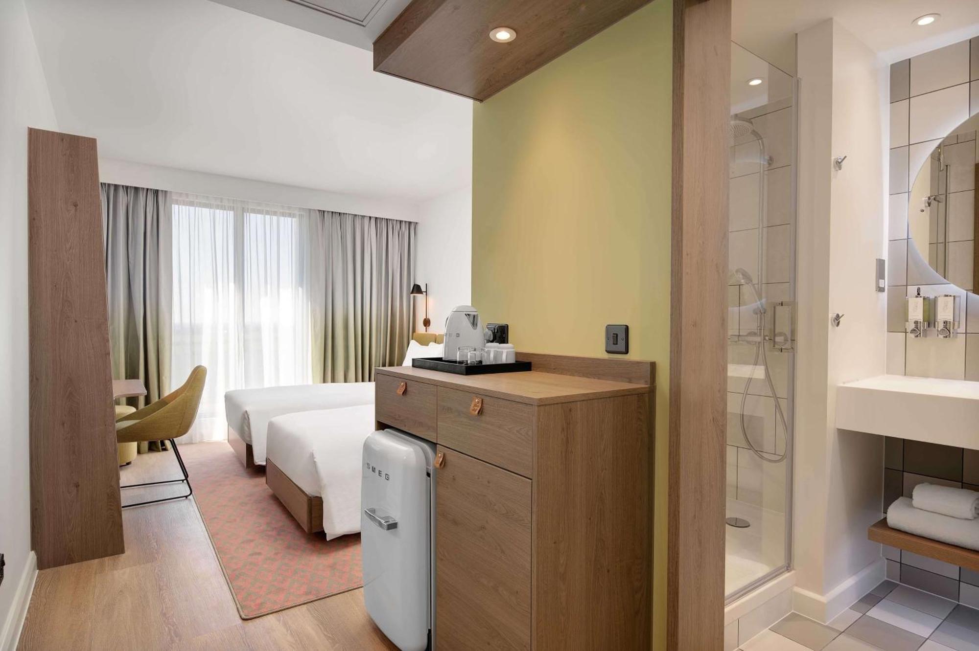Hampton By Hilton High Wycombe Hotell Eksteriør bilde