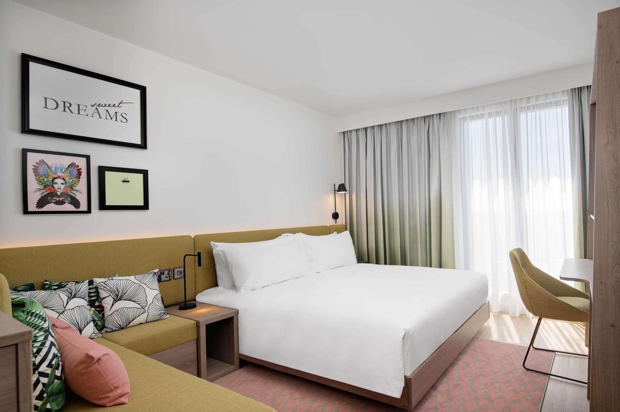 Hampton By Hilton High Wycombe Hotell Eksteriør bilde