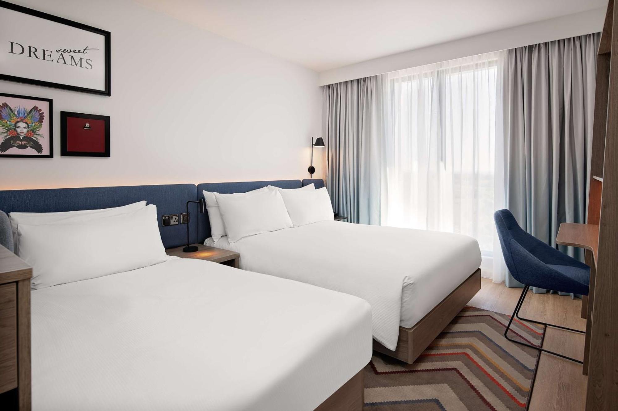 Hampton By Hilton High Wycombe Hotell Eksteriør bilde